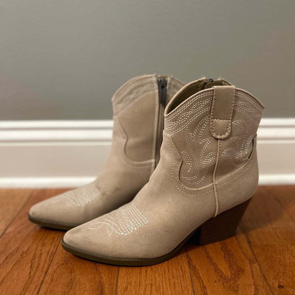 Mini Cowboy boots